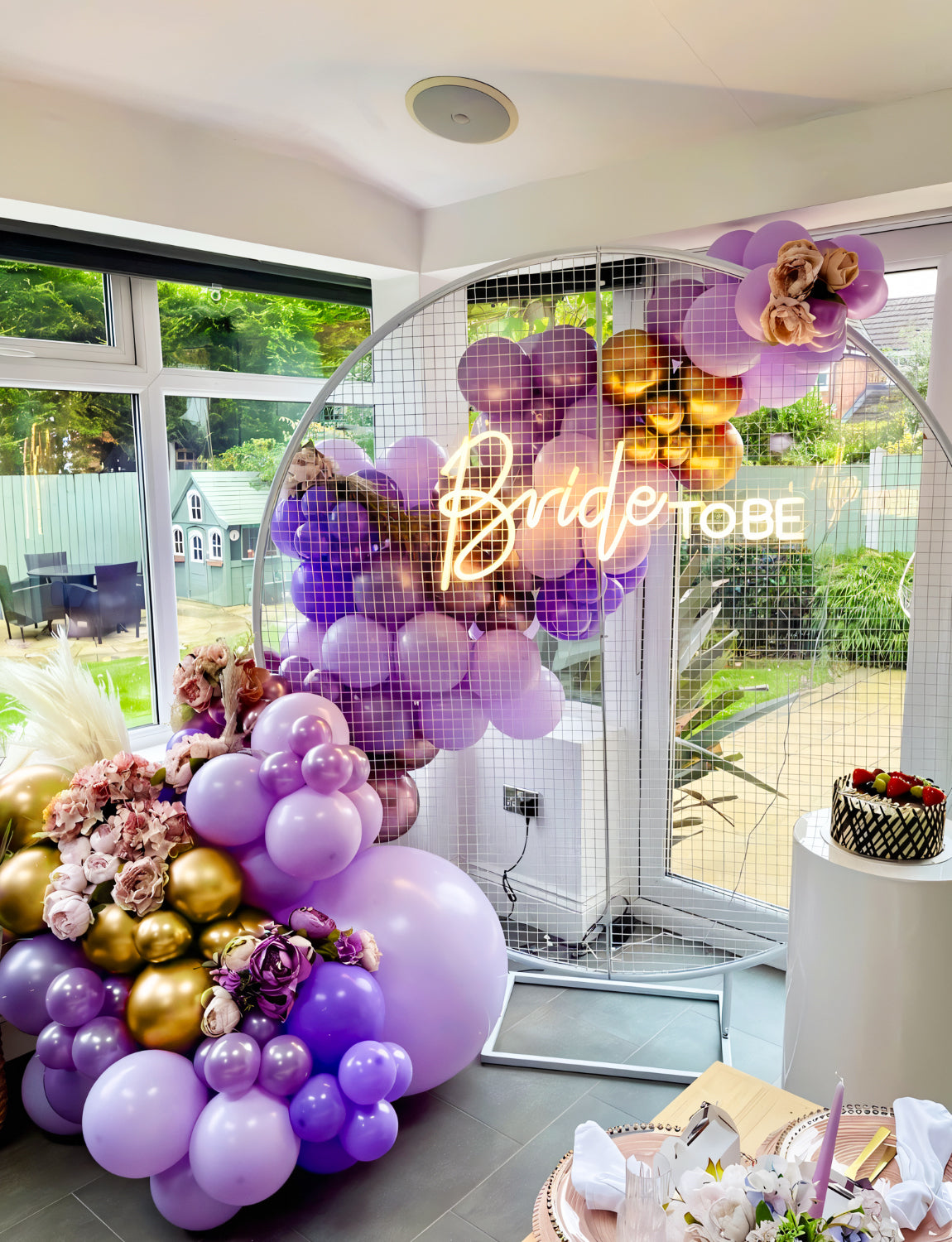 Purple and Gold Balloon Arch Kit Garland - 132Pcs Purple Balloon Arch Multi-Size Lilac and Gold Balloons with Confetti, Party Balloons for Birthday Baby Shower Wedding Lavender Themed Party Decoration