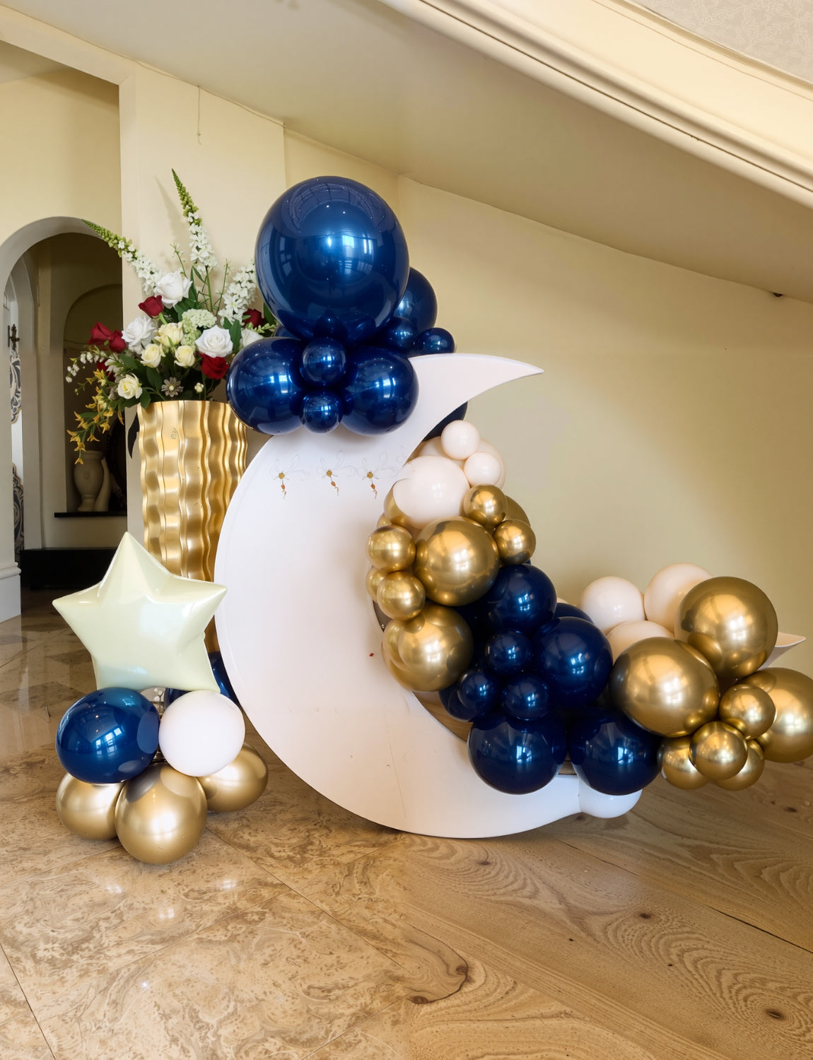 Navy Blue Gold Balloon Arch Kit Garland - 134Pcs Navy Balloon Arch Kit Glitter Blue White Metallic Gold Latex Balloons with Confetti Balloons for Birthday Baby Shower Graduation Party Decorations