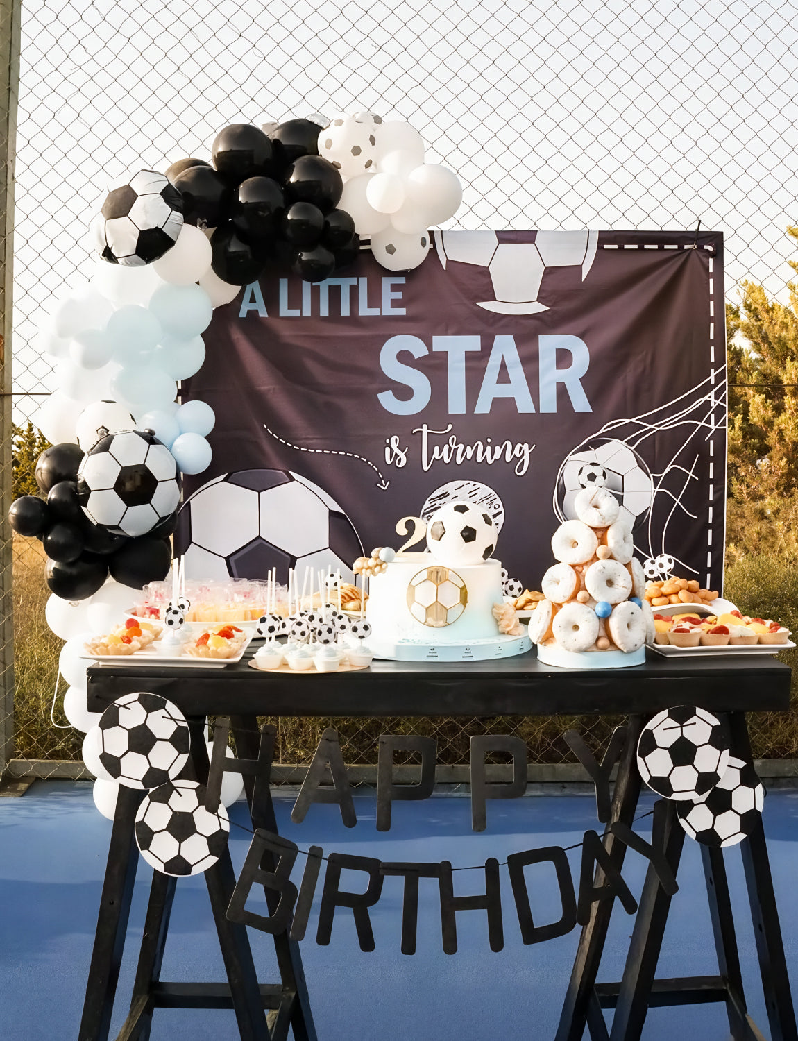 Adeyoo Football Balloon Arch Garland Kit - Black and White Balloons with Football Print Balloons, Soccer Explosion Star Foil Balloon for Birthday Soccer Theme World Cup Party Decorations