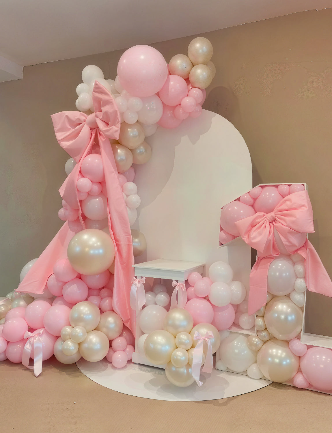 Adeyoo Light Pink Balloons Latex Balloons - 12 Inch Pastel Baby Pale Pink Latex Balloon, Bright Party Balloon with Ribbons for Baby Shower Gender Reveal Birthday Wedding Party Decorations, 50 Pcs