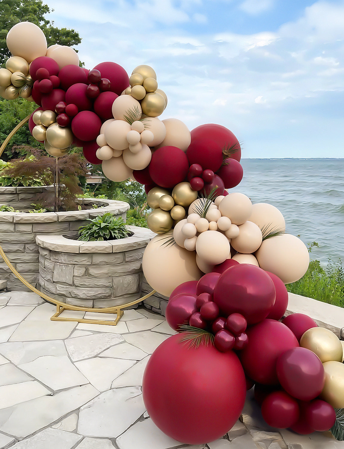 Adeyoo Burgundy Balloons Arch Kit Garland - 128 Pcs Wine Red Balloon Arch with Maroon White Balloon Glitter Gold Latex Balloons for Ruby Wedding Anniversary Birthday Prom Party Decorations