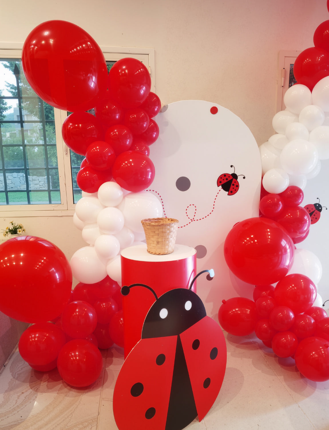 Adeyoo Red and White Balloons - 12 Inch Red White Confetti Latex Balloons Thickened Party Balloon for Wedding Birthday Christmas Anniversary Engagement Baby Shower Valentine's Day Party Decorations