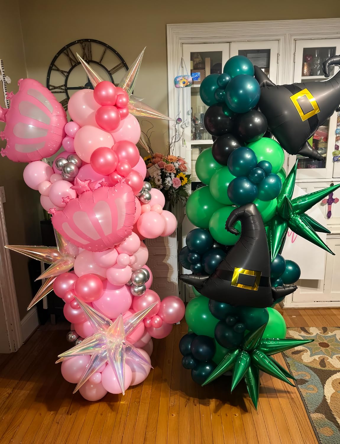 Adeyoo Pink and Green Balloon Garland Arch Kit - Wicked Balloon Arch with Foil Fringe Curtains, Witch Hat Balloons Crown Star Broom Balloons for Princess Wicked Birthday Fairy Wonderlad Party Supplies