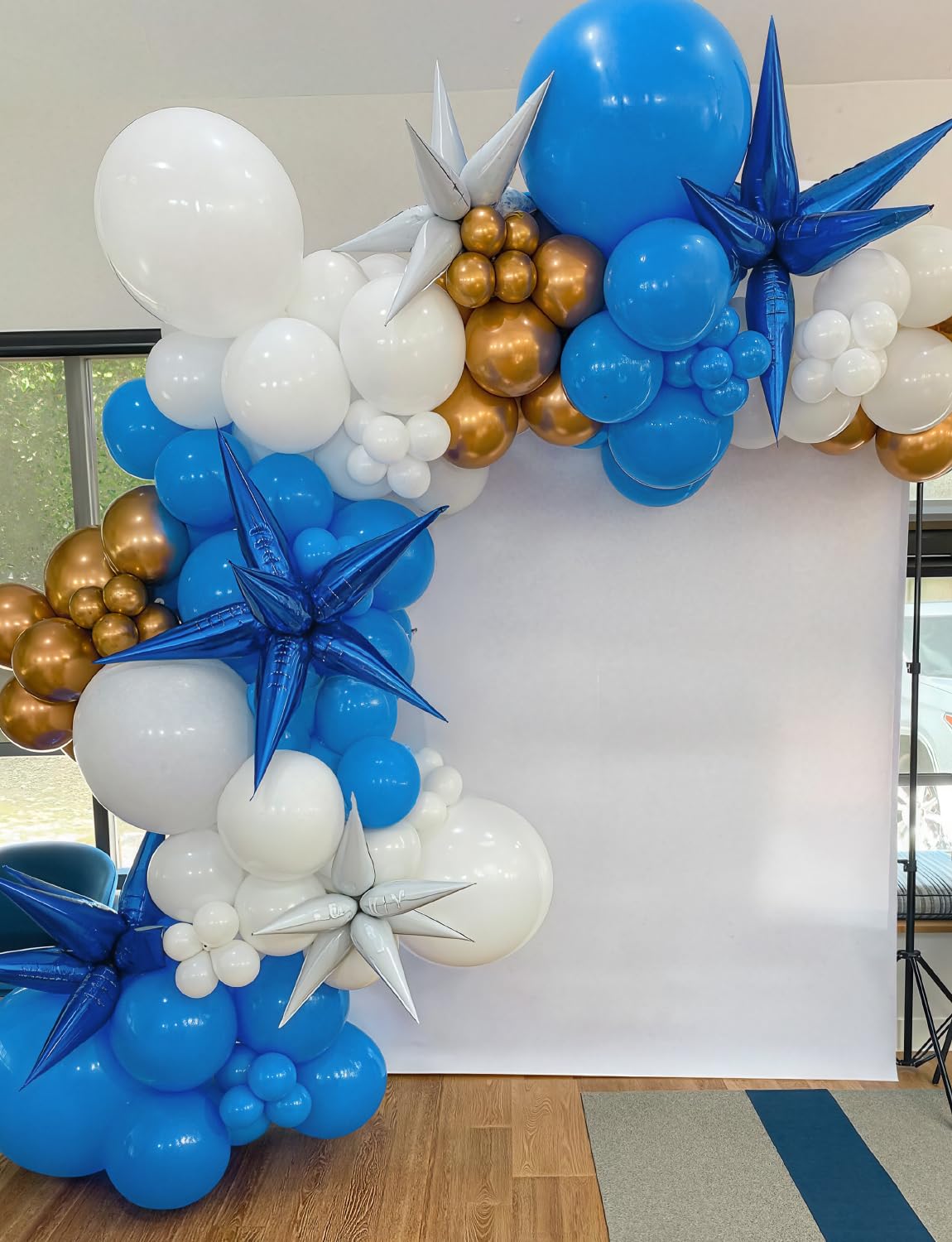 Adeyoo Blue Star Balloons - 8 Pcs Blue Foil Balloons One-Piece 14-Pointed Spike Balloon 22 Inch Large Starburst Balloons for Birthday Wedding Gender Reveal Party Decorations