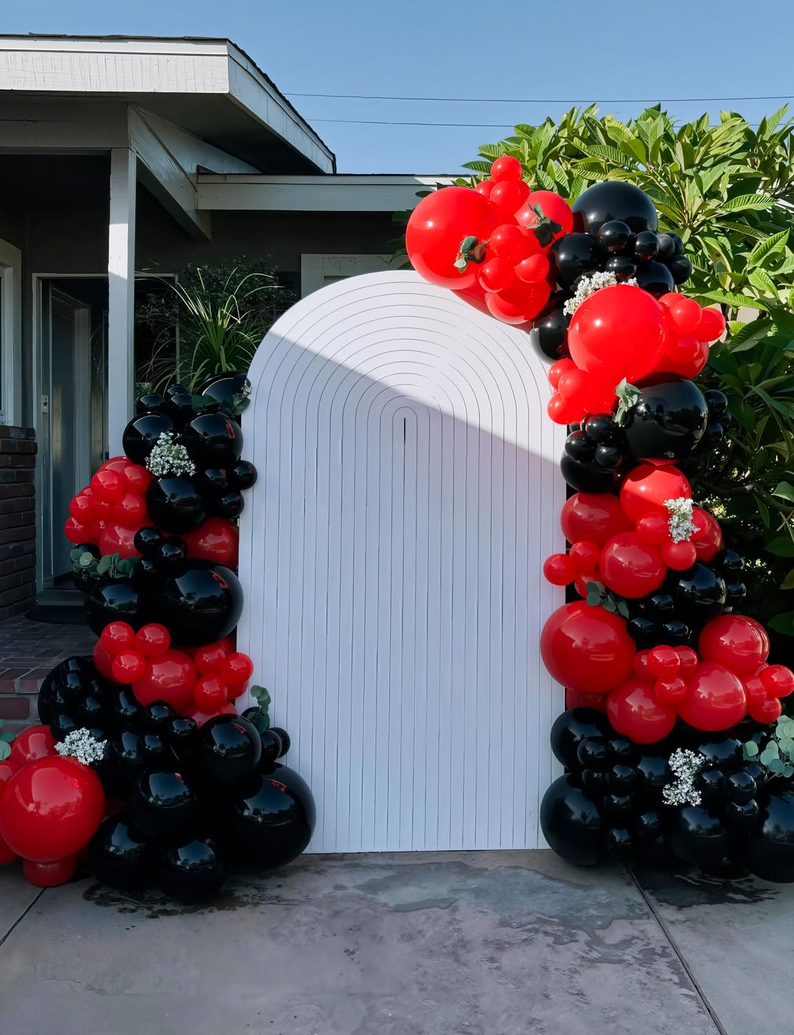 Adeyoo Red and Black Balloons - 12 Inch Red Black Latex Balloons Glitter Confetti Balloon Party Balloon for Racing Car Poker Card Casino Party Decorations, Birthday Wedding Party Supplies