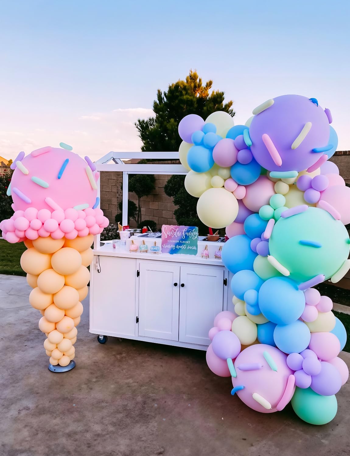 Adeyoo Pastel Rainbow Balloon Arch Kit Garland - Unicorn Balloon Arch 137Pcs Pastel Balloons Different Sizes Macaron Latex Balloons for Unicorn Birthday Baby Shower Wedding Ice Cream Party Decorations