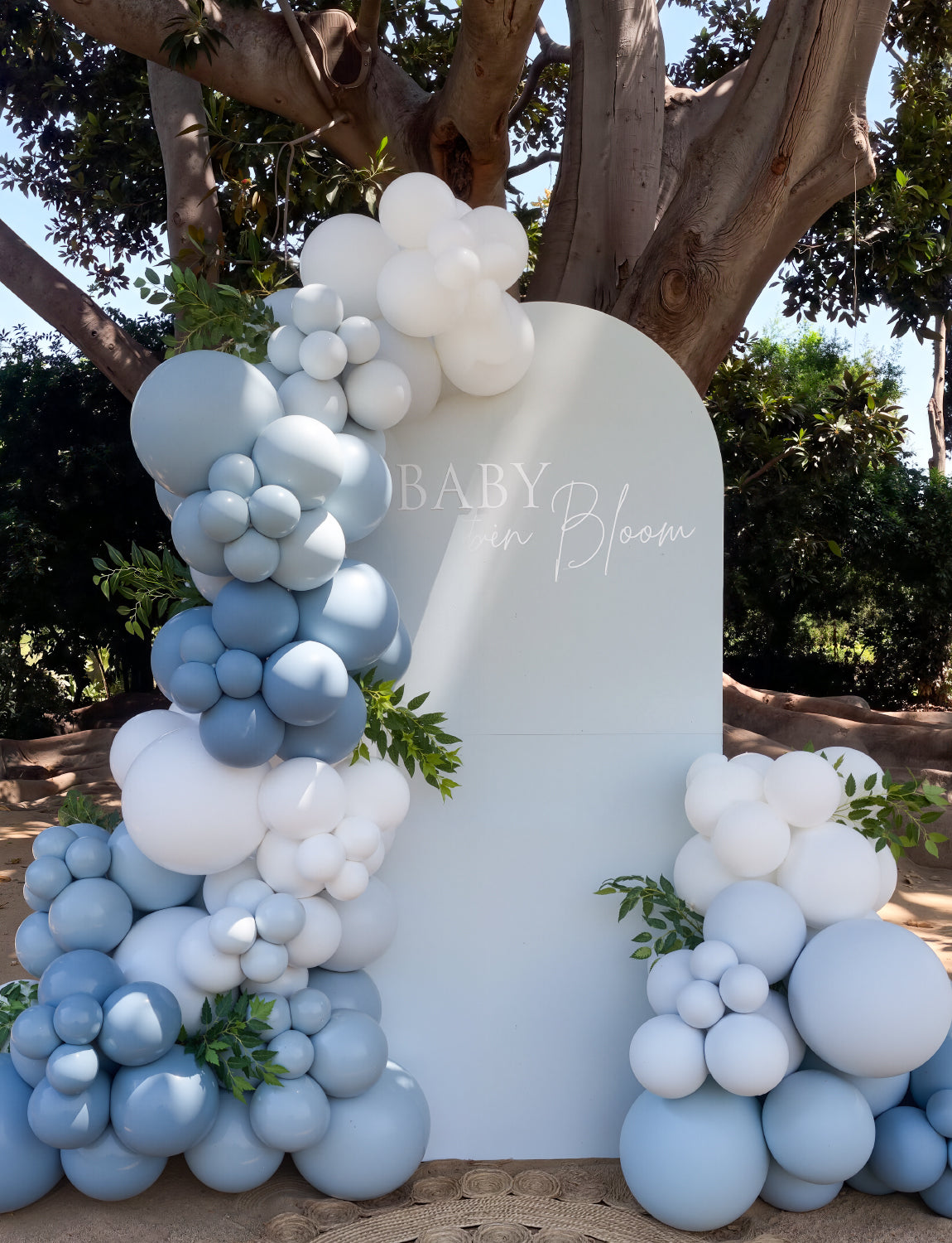 Adeyoo Dusty Baby Blue Balloon Arch Kit Garland - Blue and White Balloon Arch 138Pcs Multi-Size Slate Fog White Clear Latex Balloons for Baby Shower Christening Birthday Gender Reveal Party Decoration