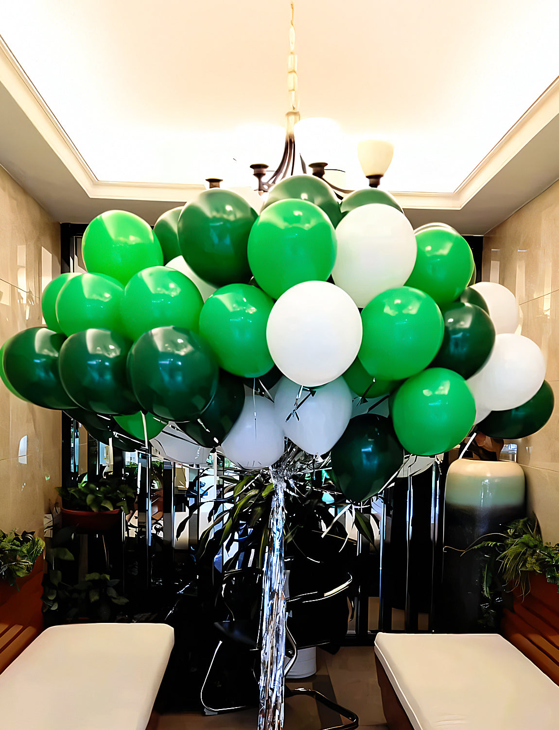 Adeyoo Green and White Balloons, 60 Pcs 12 inch Dark Green Balloons White Party Balloon Natural Latex Balloon for Jungle Safari Birthday Baby Shower Party Decorations