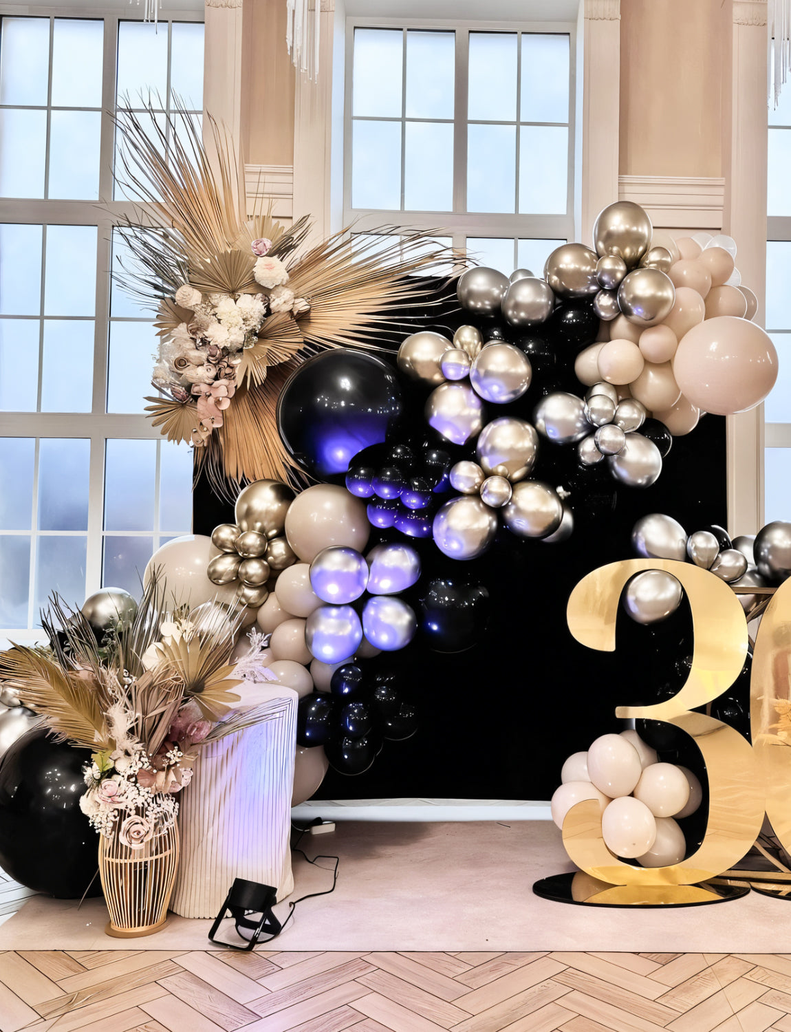 Black White Silver Balloon Arch Kit Garland - 135Pcs Black and White Balloon Arch, Metallic Silver Latex Confetti Balloons for Birthday Baby Shower Wedding Graduation Anniversary Party Decorations