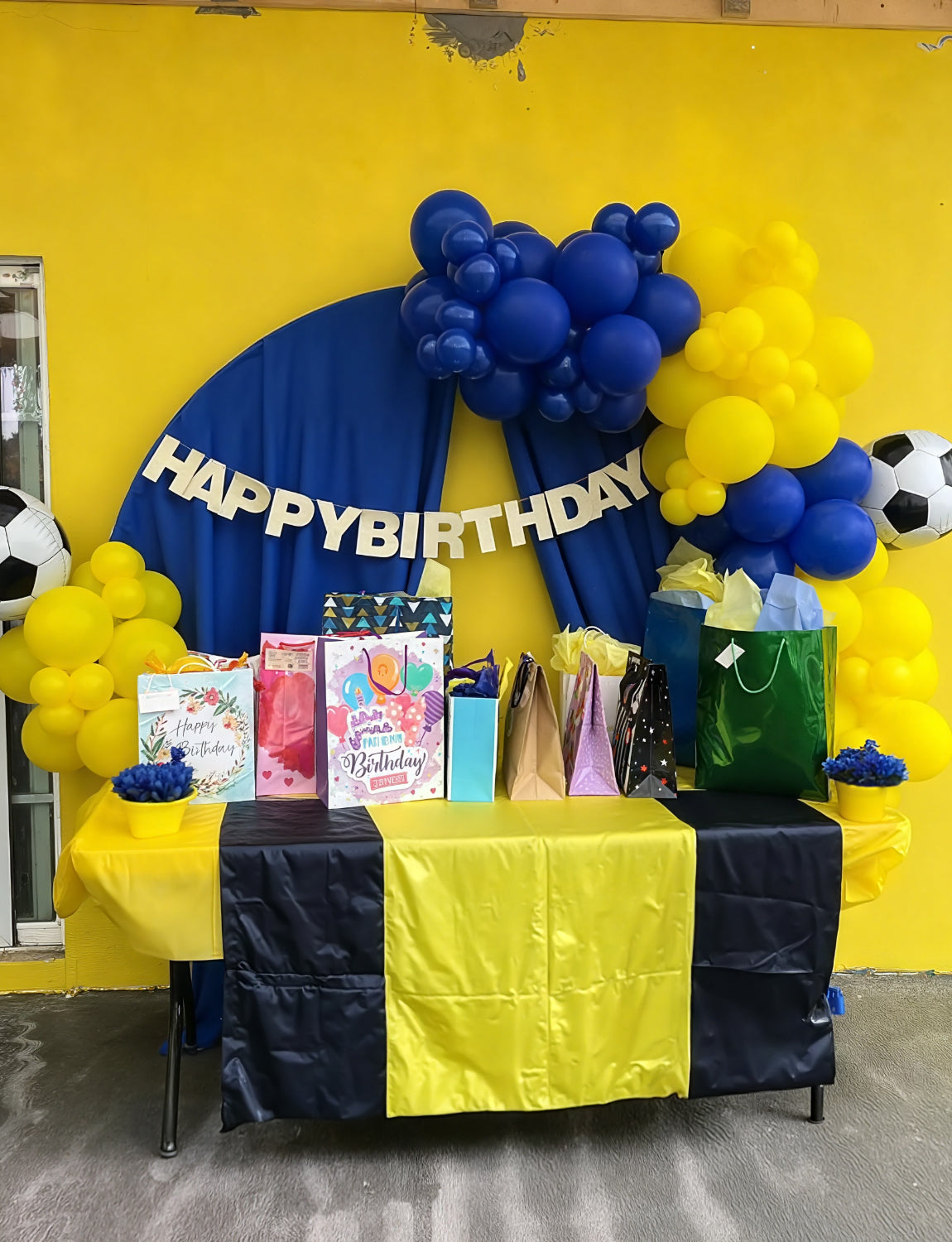 Adeyoo Blue and Yellow Balloons - Navy Blue Balloons 12 Inch Yellow Latex Balloon Glitter Confetti Balloon for Birthday Baby Shower Graduation Wedding Party Decorations, Photo Backdrop, 50 PCS