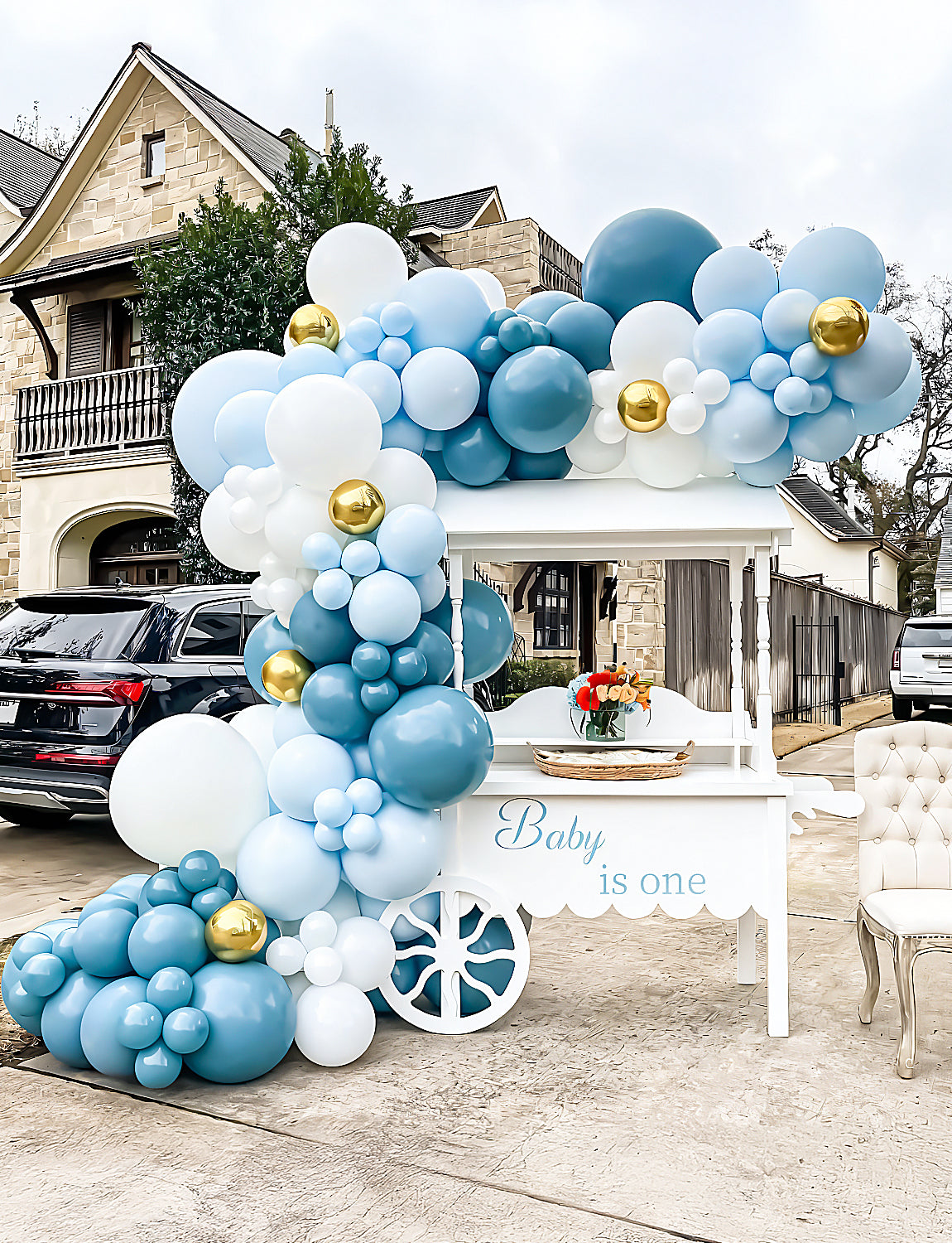 Adeyoo Dusty Blue Balloon Garland Arch Kit, 132Pcs Baby Blue Balloon Arch with Dusty Blue, Baby Blue, White Balloons Latex Balloons for Baby Shower Boy Birthday Gender Reveal Party Decorations