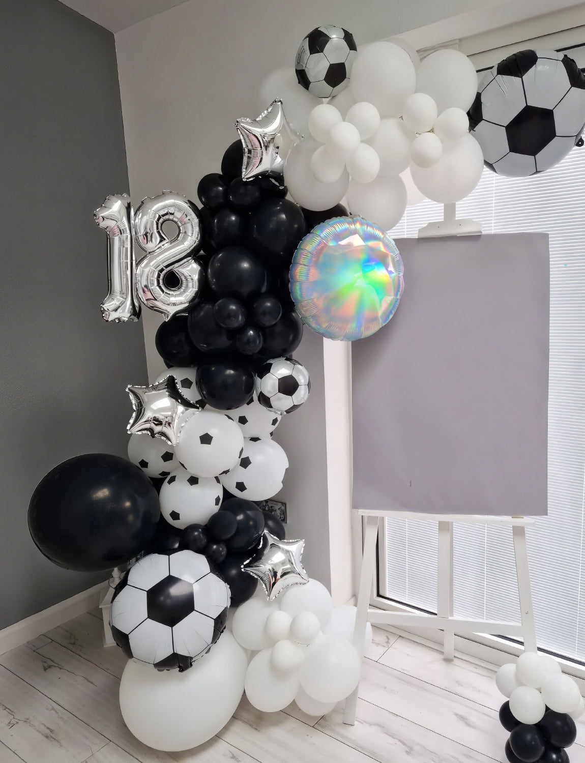 Adeyoo Football Balloon Arch Garland Kit - Black and White Balloons with Football Print Balloons, Soccer Explosion Star Foil Balloon for Birthday Soccer Theme World Cup Party Decorations