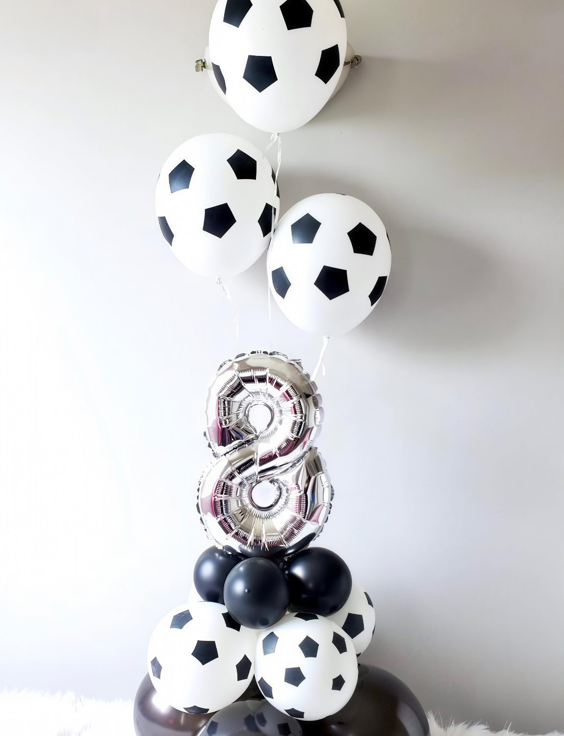 Adeyoo 50Pcs Football Balloons - 12 Inch Black and White Soccer Latex Balloons Bright Party Balloon for Football Sport Theme World Cup Birthday Party Decorations
