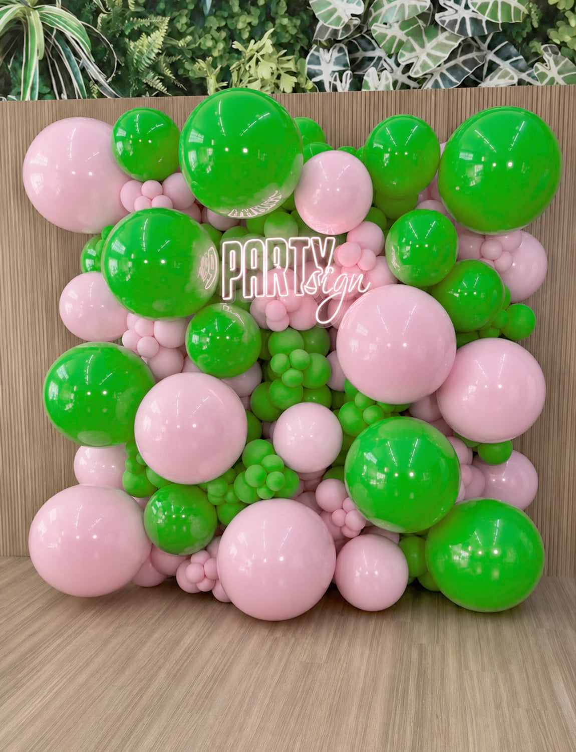 18Inch Green Balloons, 24 Pcs Green Latex Balloon for Birthday Decor Large Birthday Balloons for Green Birthday Decorations, Party Balloons for Jungle Christmas Wedding Anniversary Graduation