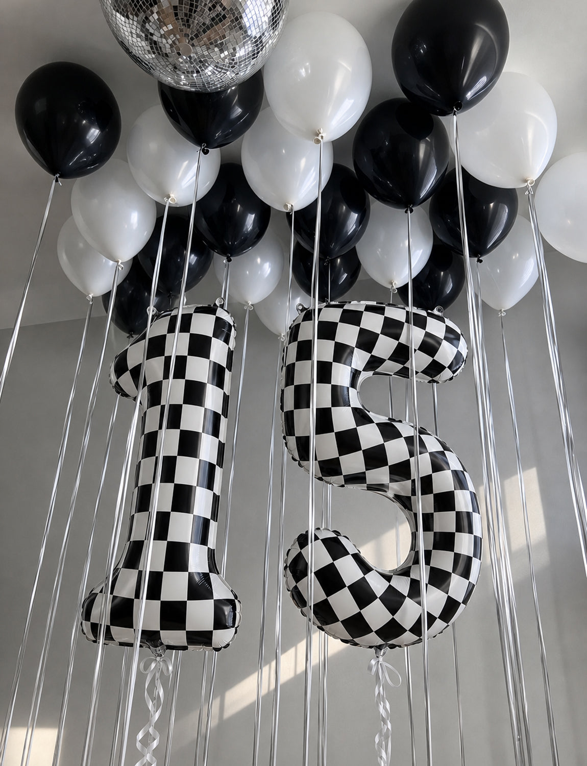 40 Inch Checkered Number 5 Balloon for Racing Birthday Decorations Large Number 5 Balloon, Black and White Foil Balloon for Birthday, Baby Shower, Race Car and Checkered Flag Party Decorations