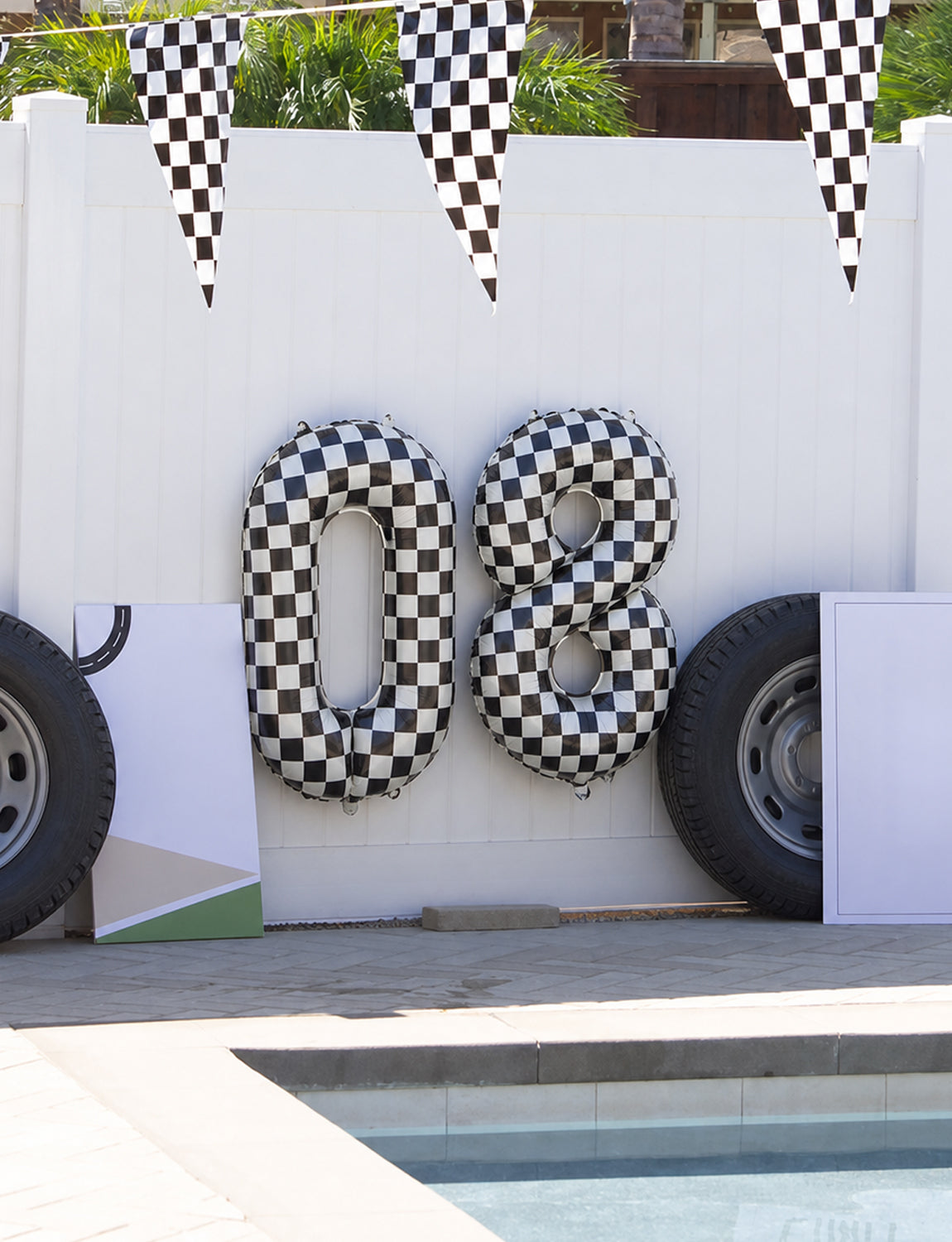 40 Inch Checkered Number 0 Balloon for Racing Birthday Decorations Large Number 0 Balloon, Black and White Foil Balloon for Birthday, Race Car and Checkered Flag Party Decorations