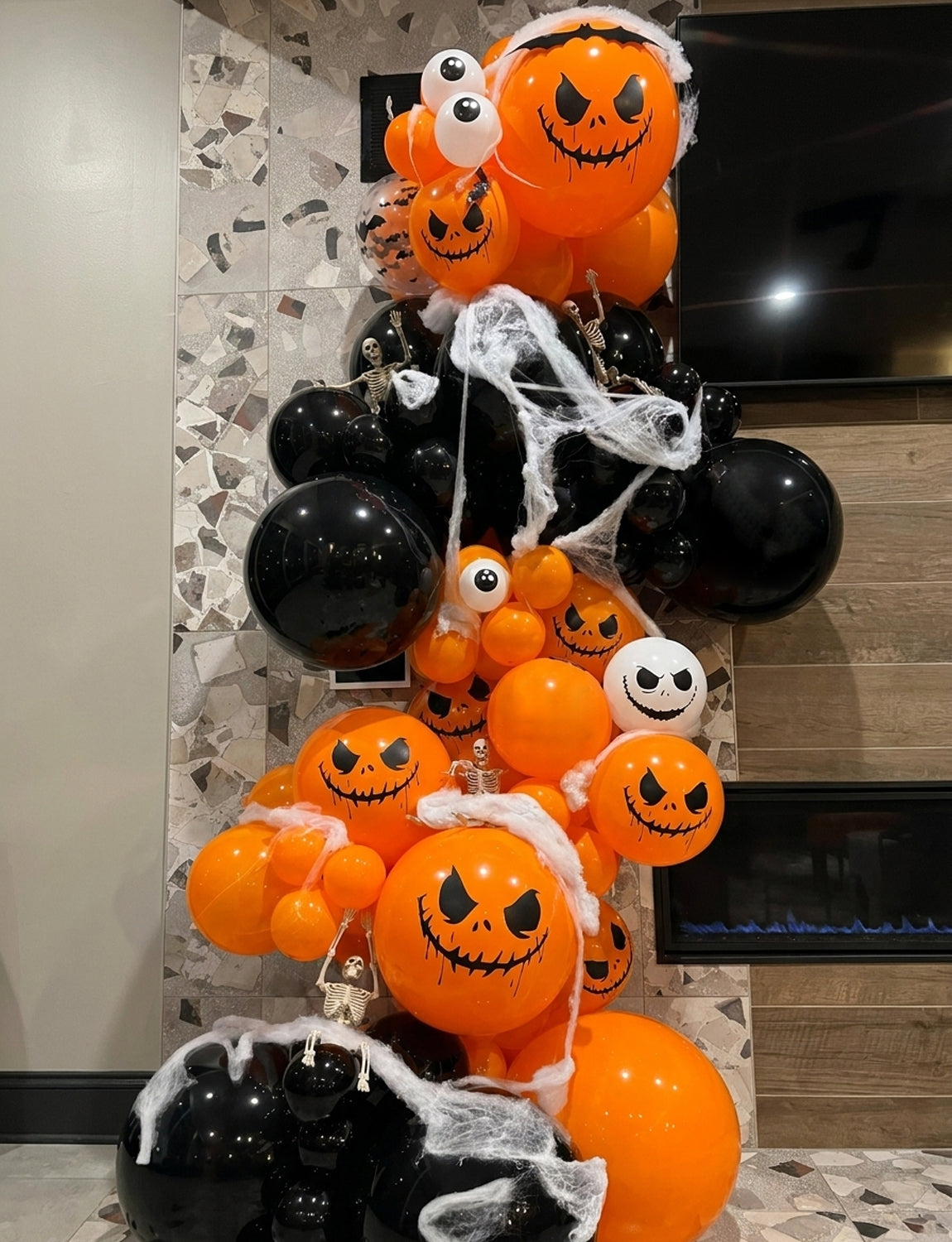 Halloween Balloon Garland Arch Kit, Black Orange White Balloons 134 Pcs Halloween Balloons with Eyeball, Bats and Ghost Face Print, 3D Bat Stickers for Birthday and Spooky Party Decorations