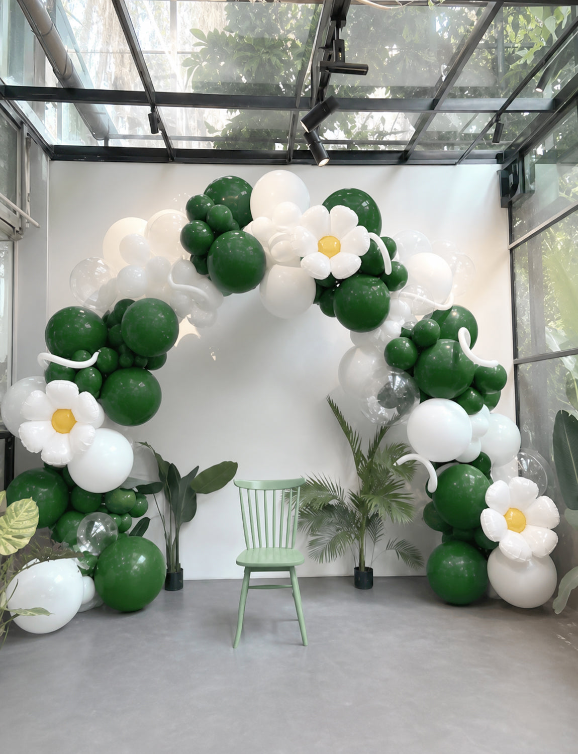 Dark Green Balloons, 24 Pcs 18 Inch Green Balloon for Birthday Decor Large Birthday Balloons for Green Birthday Decorations, Party Balloons for Jungle Forest Christmas Wedding Graduation parties