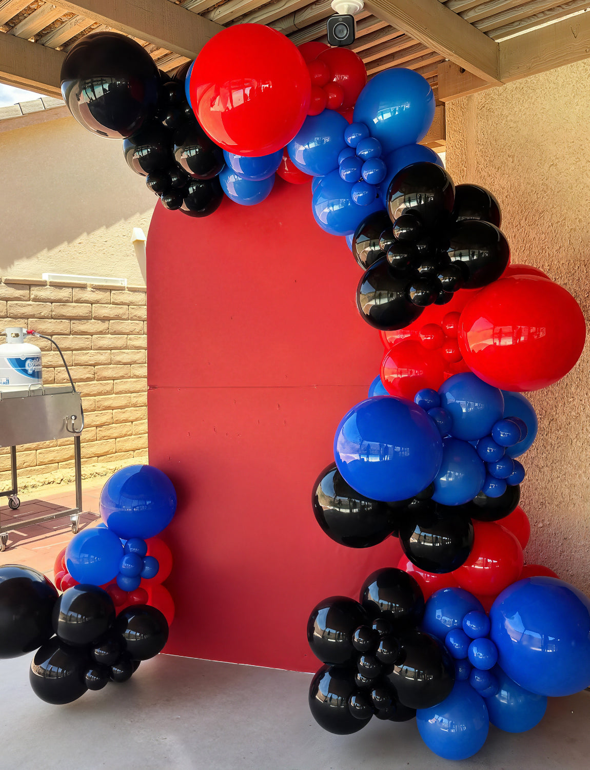 Adeyoo Red Blue Black Balloon Arch Garland Kit - Royal Blue Black Red Balloons Arch with Explosion Star Foil Balloons for Halloween Birthday Baby Shower Wedding Anniversary Party Decorations
