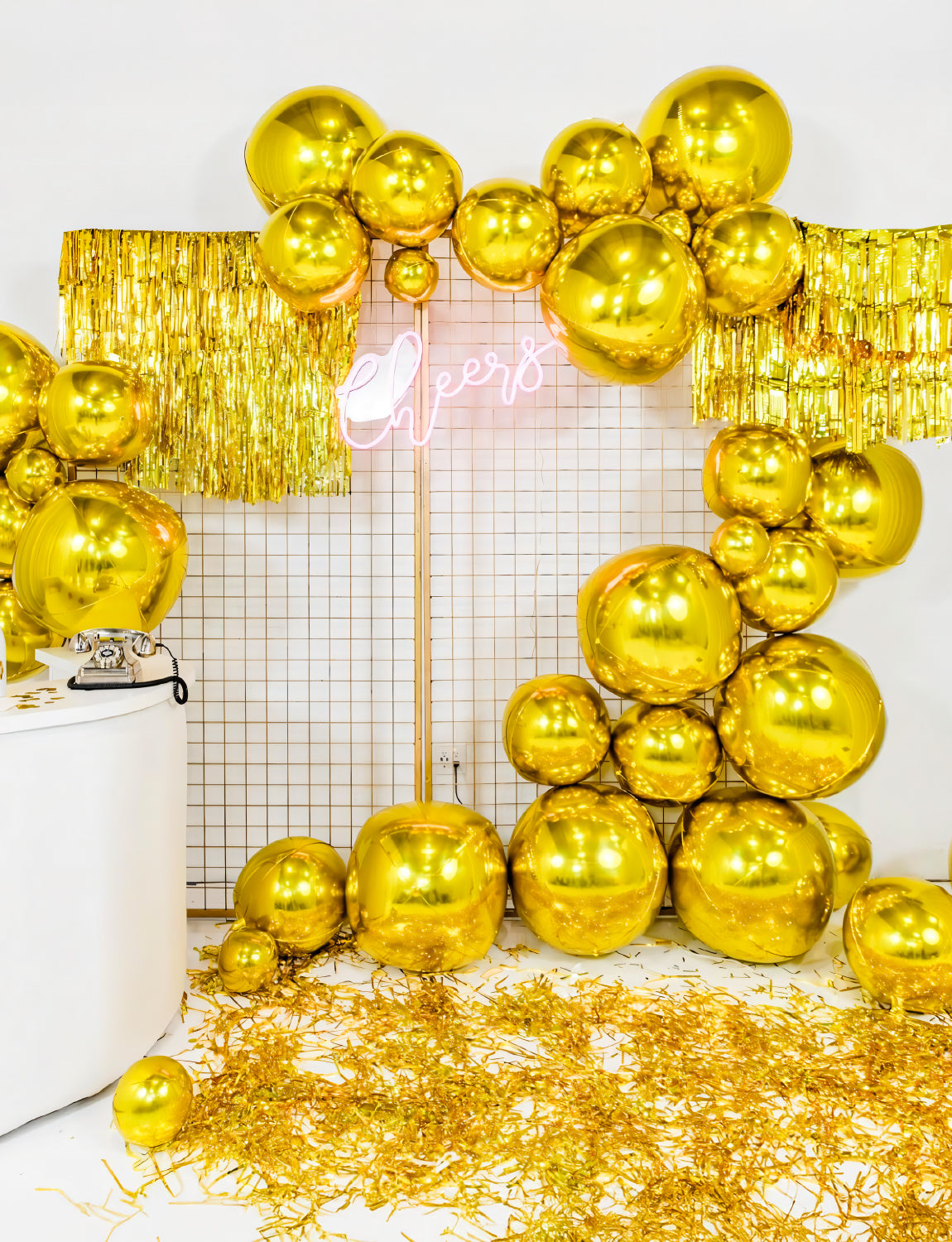 Gold Foil Balloons, 22" 18" 10" 4D Round Mylar Gold Balloon, 14 Pcs Metallic Gold Balloons, Different Sizes Mirror Foil Balloons for Birthday Graduation Christmas Wedding New Years Party Decor