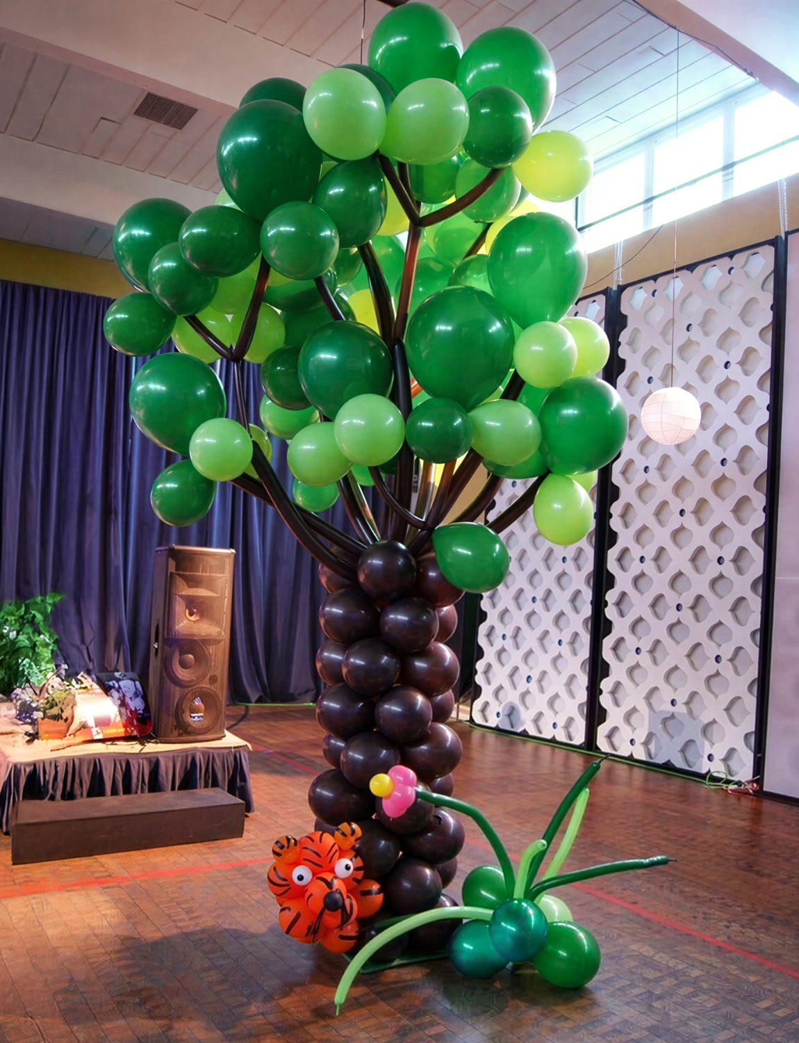 Green Balloons, 50 Pcs Dark & Lime Green Balloons 12 Inch Latex Balloons for St. Patrick’s Day, Baby Shower, Jungle Safari Birthday Party Decorations, Indoor Outdoor