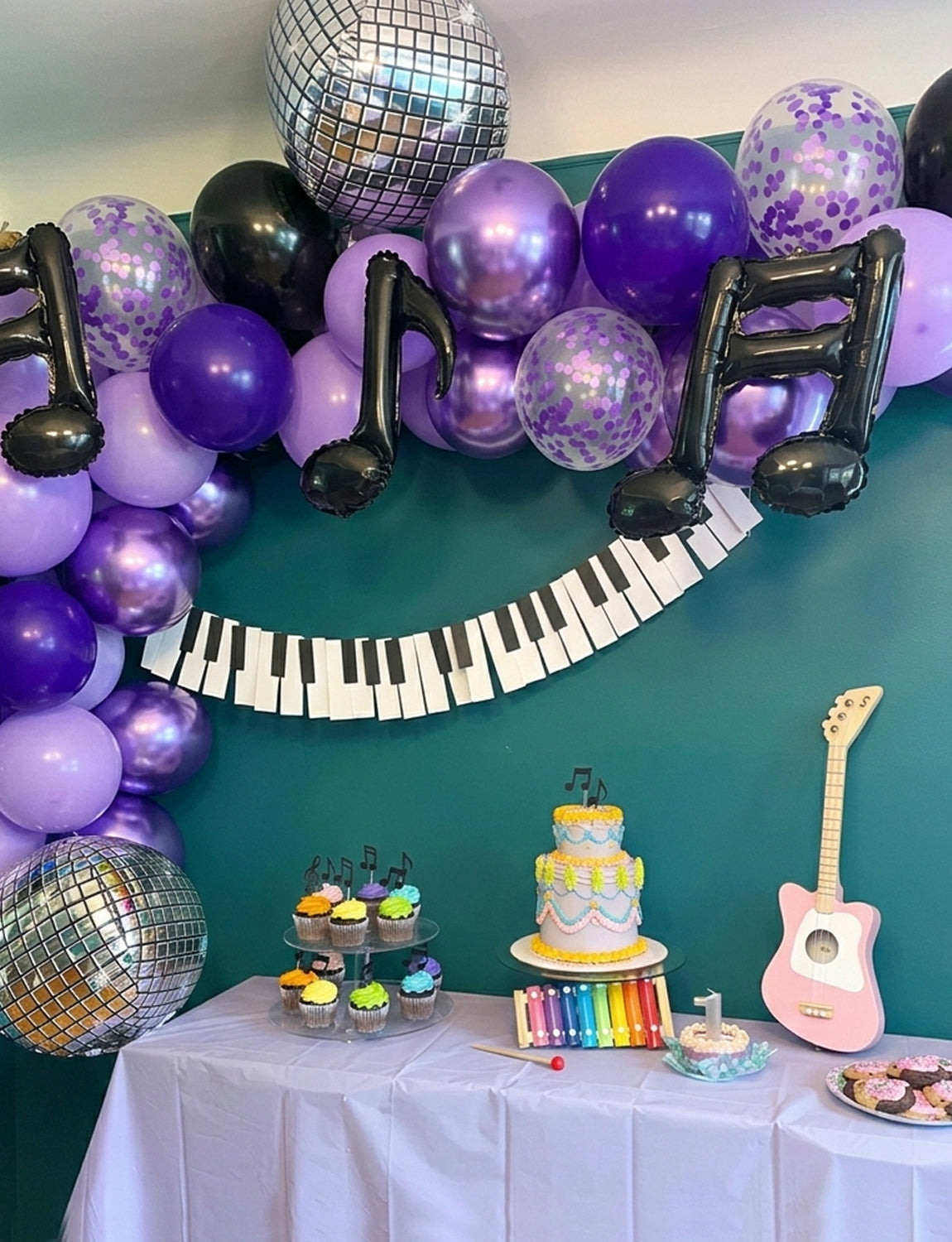 Purple and Black Balloons, 50 Pcs Mixed Purple Latex Balloon,12 Inch Purple Confetti Balloons, Metallic Purple Balloons for Women Birthday Halloween Baby Shower Bridal Wedding Party Decorations