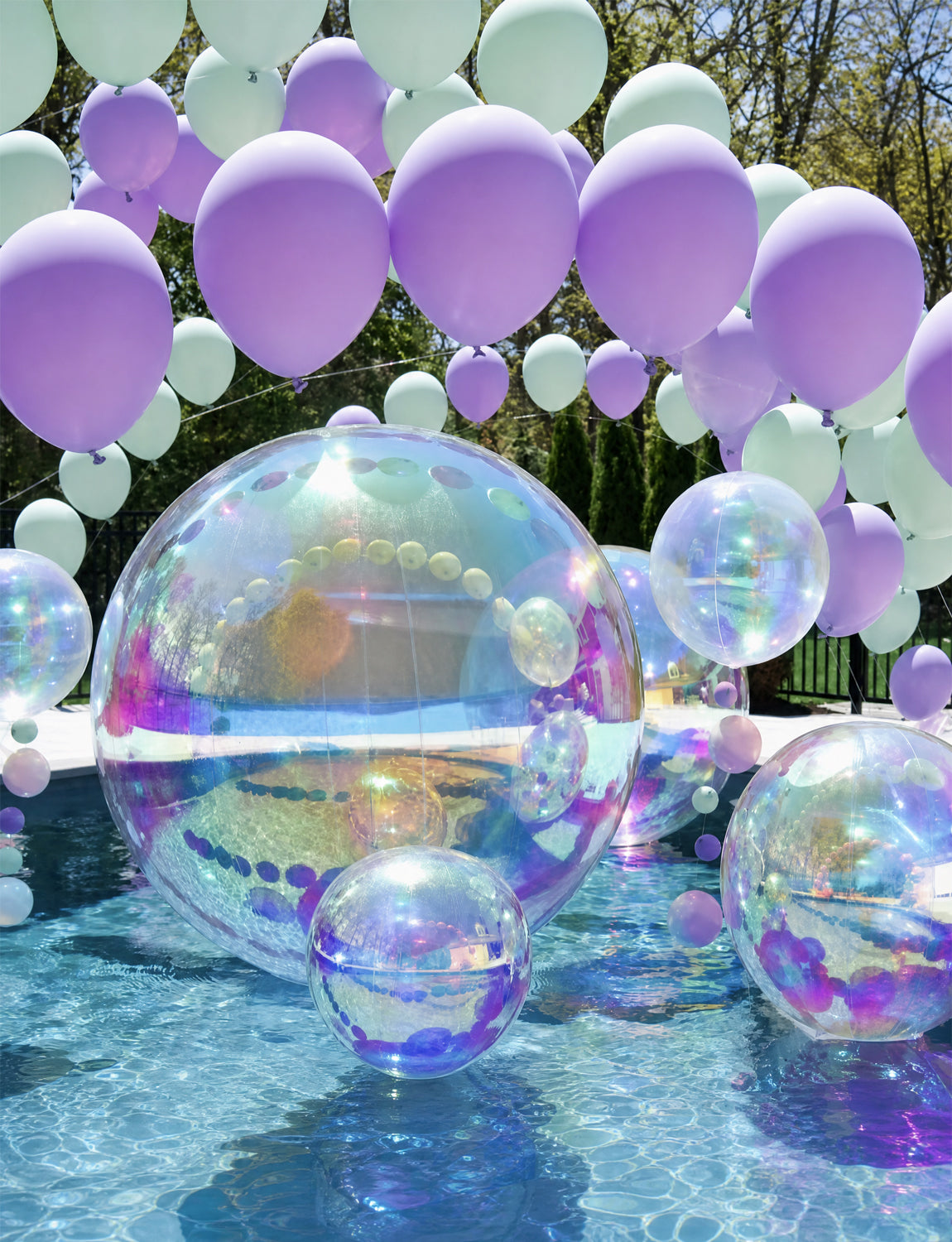 Iridescent Round Foil Balloons, 22" 15" 10" 4D Bubble Clear Balloons 14 Pcs Giant Holographic Party Balloons, Different Sizes Foil Balloons for Birthday Wedding Mermaid Rainbow Party Decorations