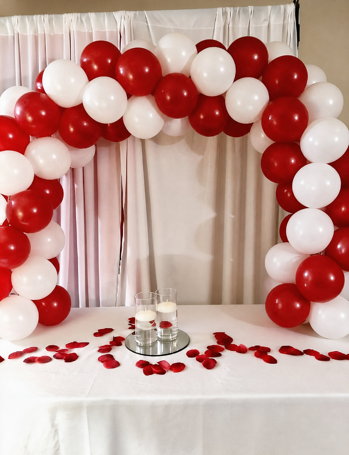 Red and White Balloons, 50 Pcs 12 Inch Red White Latex Balloons Classic Red White Balloons for Christmas Valentine's Day Wedding Engagement Anniversary Birthday Football Party Decorations