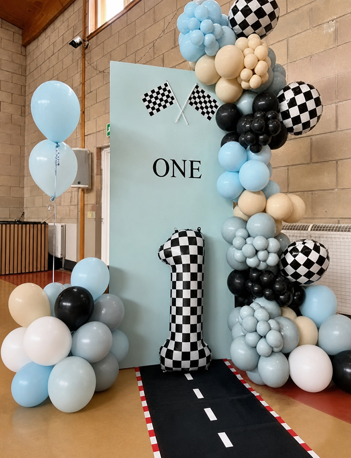 40 Inch Checkered Number 1 Balloon for Racing Birthday Decorations Large Number 1 Balloon, Black and White Foil Balloon for Birthday, Baby Shower, Race Car and Checkered Flag Party Decorations