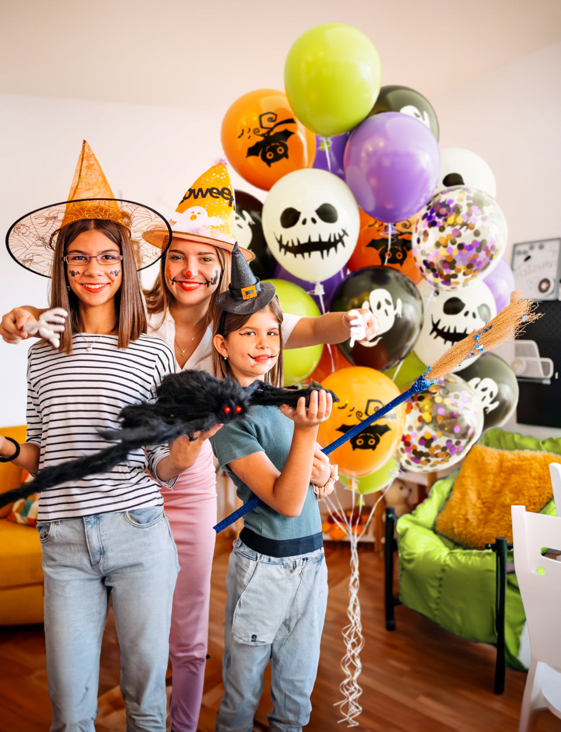 Adeyoo Halloween Balloons Decorations,60pcs 12 Inch Black Orange Balloons Set Purple Green Latex Balloons Fun Confetti Balloons Ghost Bat Skeleton Print Balloons for Halloween Birthday Party Supplies