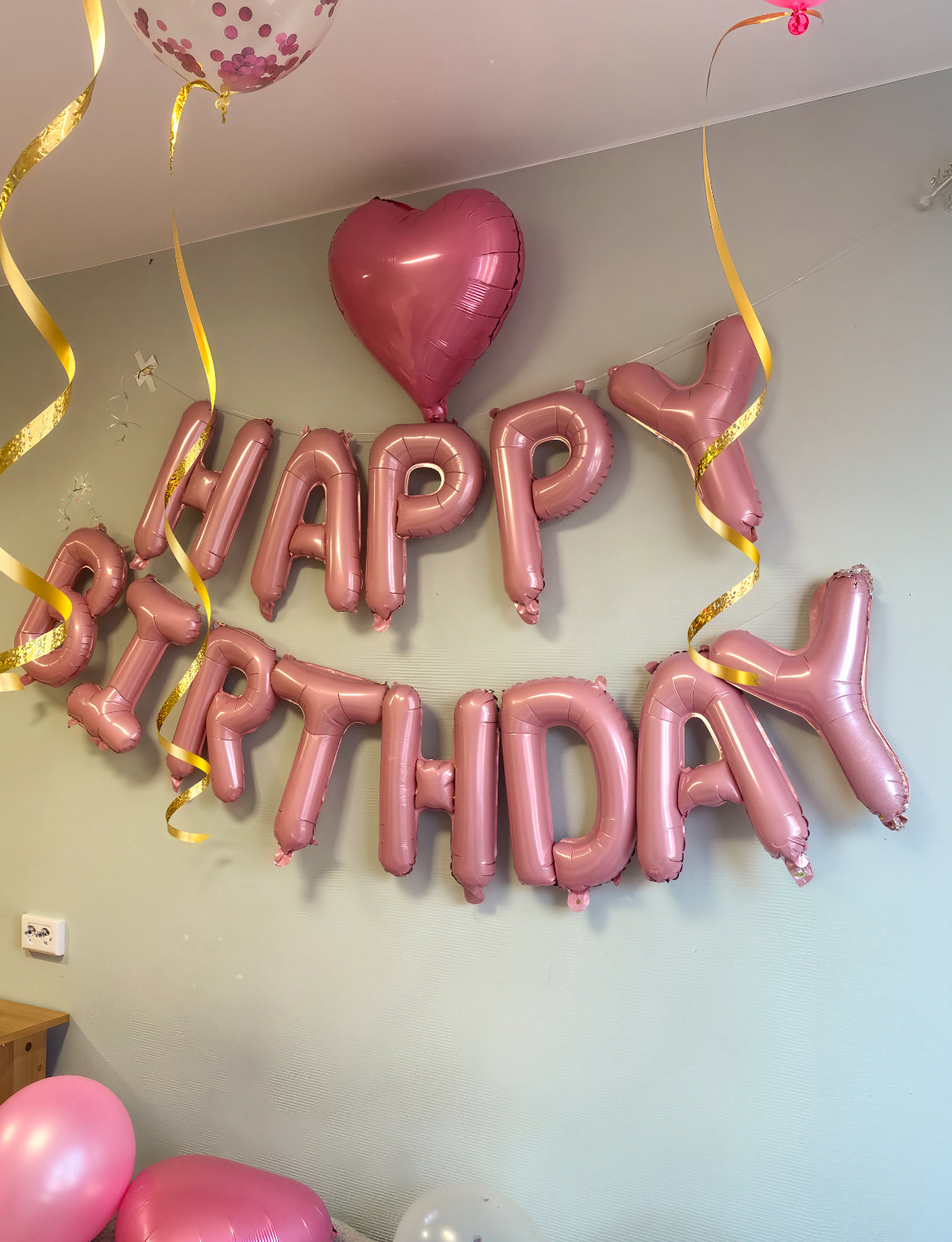 Adeyoo Pink Happy Birthday Balloons Banner - 16 Inch Pink Happy Birthday Foil Balloon Big Letter Balloons Self Inflating Hbd Sign Balloon for Girls Women Princess Boys Men Birth Party Decorations