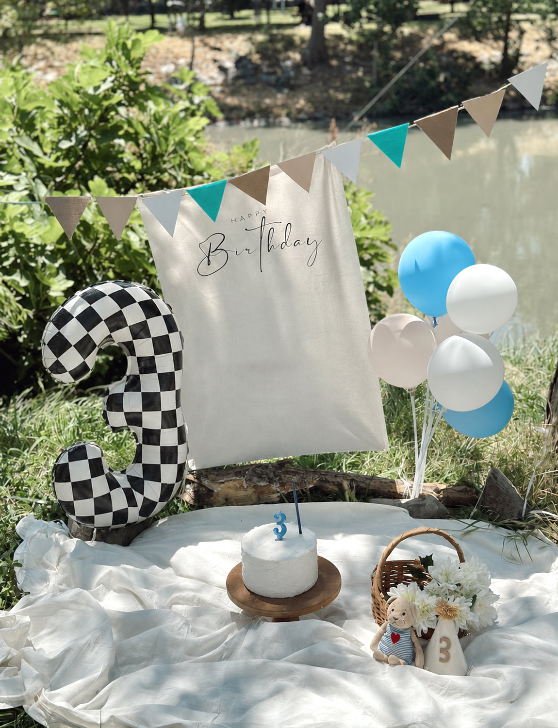 40 Inch Checkered Number 3 Balloon for Racing Birthday Decorations Large Number 3 Balloon, Black and White Foil Balloon for Birthday, Baby Shower, Race Car and Checkered Flag Party Decorations