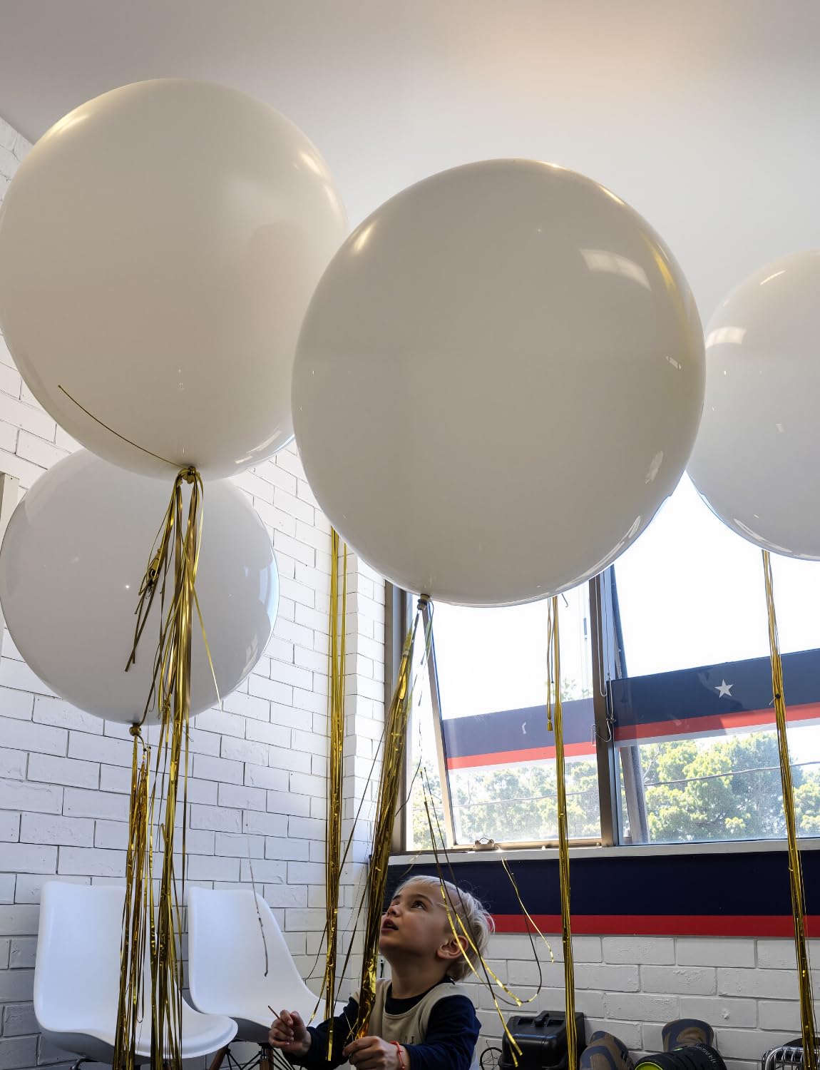 Adeyoo 36 Inch White Balloons - Giant Balloons Jumbo White Latex Balloon Extra Large Round Balloon for Wedding Bridal Birthday Bachelorette Party Decorations (4Pcs), Photo Shoot