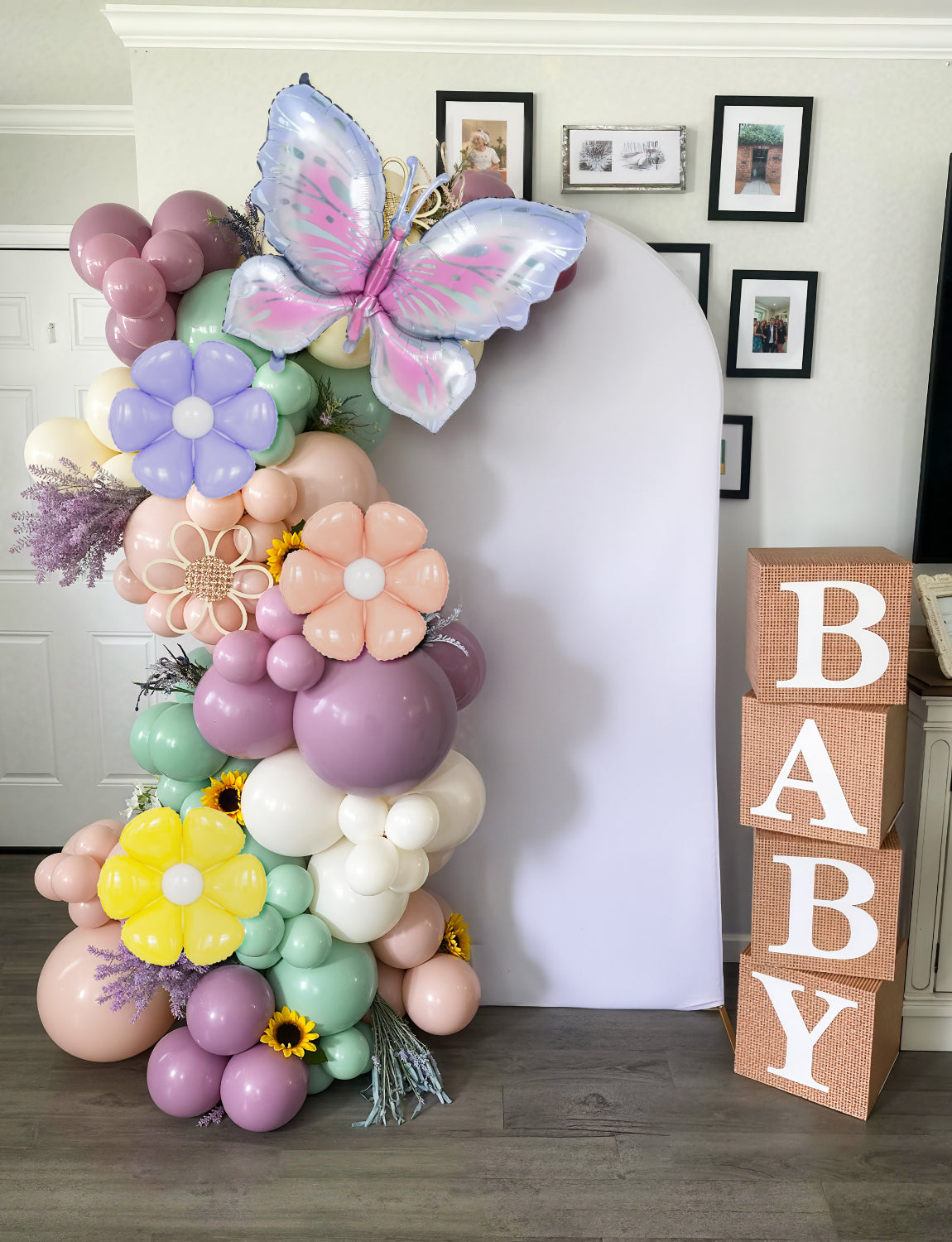 Butterfly Balloon Arch Kit Garland - 141Pcs Pastel Daisy Balloons Arch with Butterfly Foil Balloon Different Sizes Pastel Balloons for Easter Birthday Spring Baby Shower Boho Party Decorations