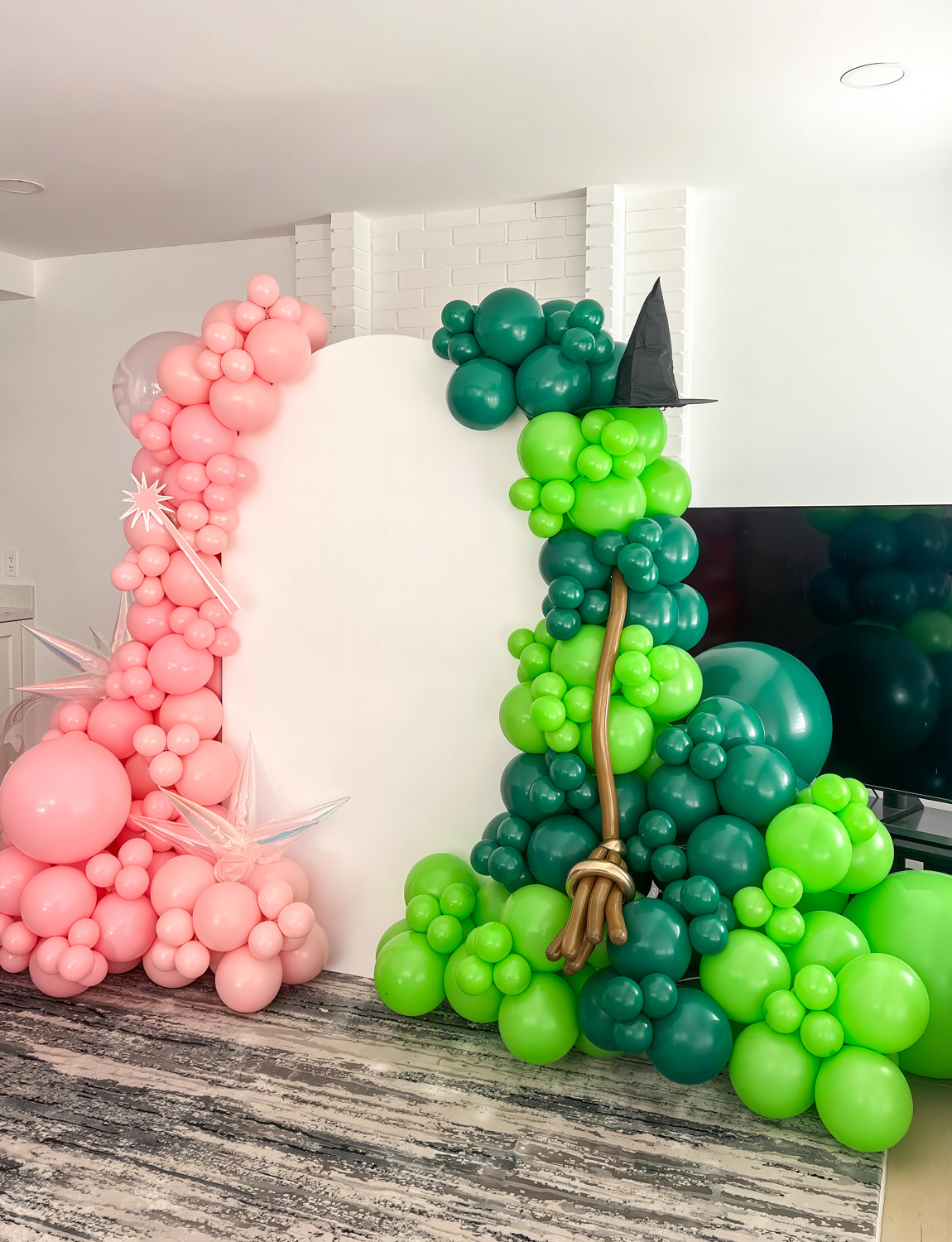 Pink and Green Balloons Arch Kit - Witch Balloon Arch Kit, Multi-Size Pink and Green Balloons with Foil Fringe Curtains Witch Hat Crown Explosion Star Broom Balloon for Birthday Party Decor